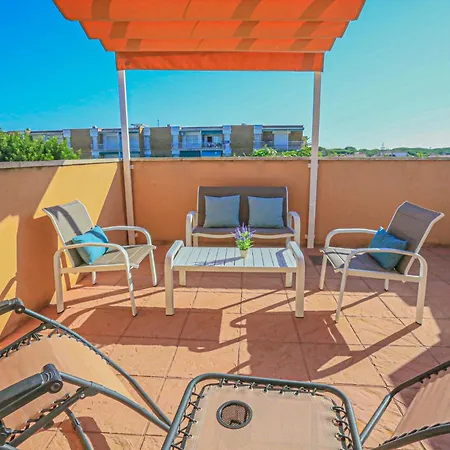 Bahia Dorada 8 D - Only Families *